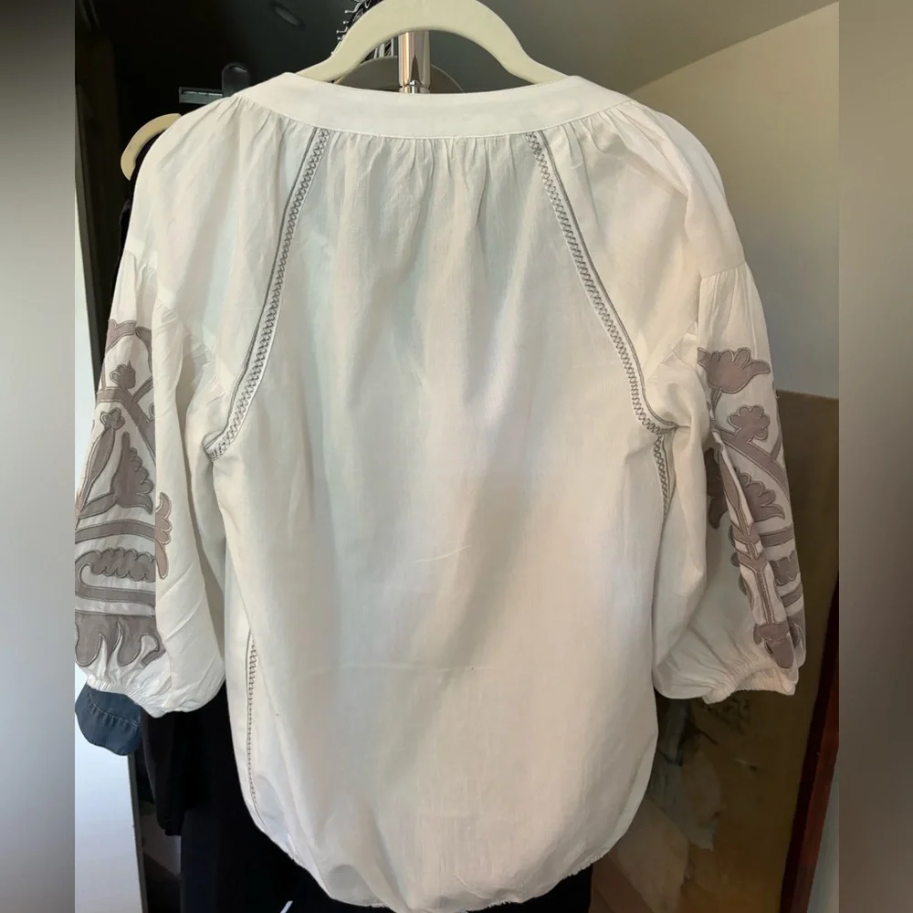 ROSE AND ROSE blouse - Picture 2 of 3